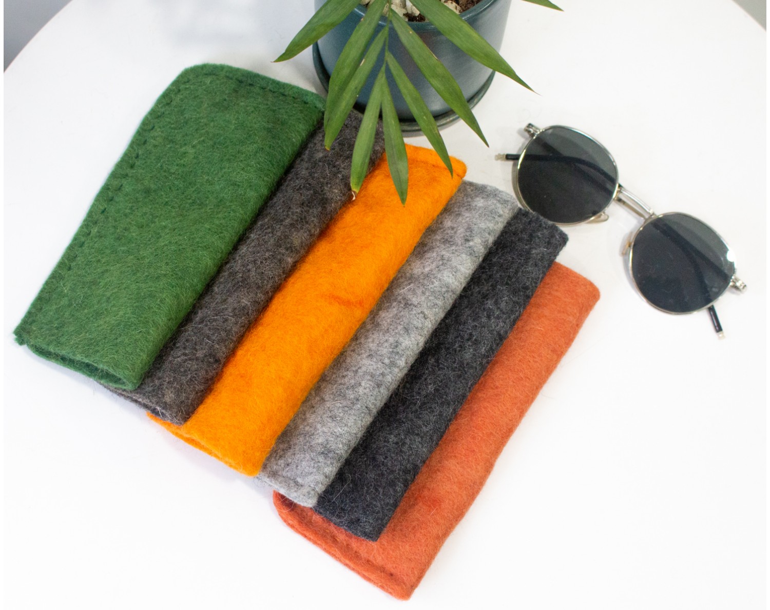 Wool Felt Glasses Case - Felt and Yarn