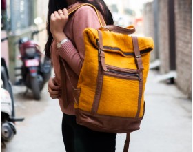 Felt backpack bag backpack made of felt and leather elements very light backpack unisex felt retailer bag red