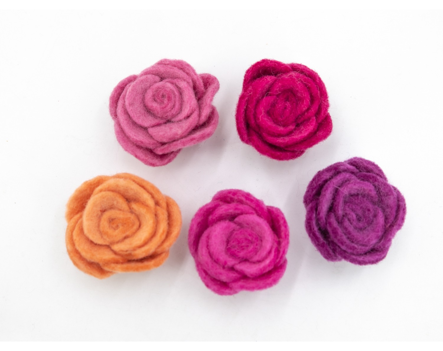 Felt Valentines Roses - Felt and Yarn