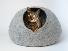 50cm Whale Cat Bed, Cat House Handmade Kitten Cocoon, Wool Felt Cat Cave outlet Pet Bed