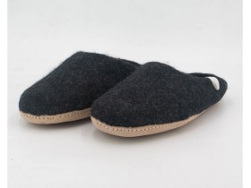 Natural Wool Felt Slipper