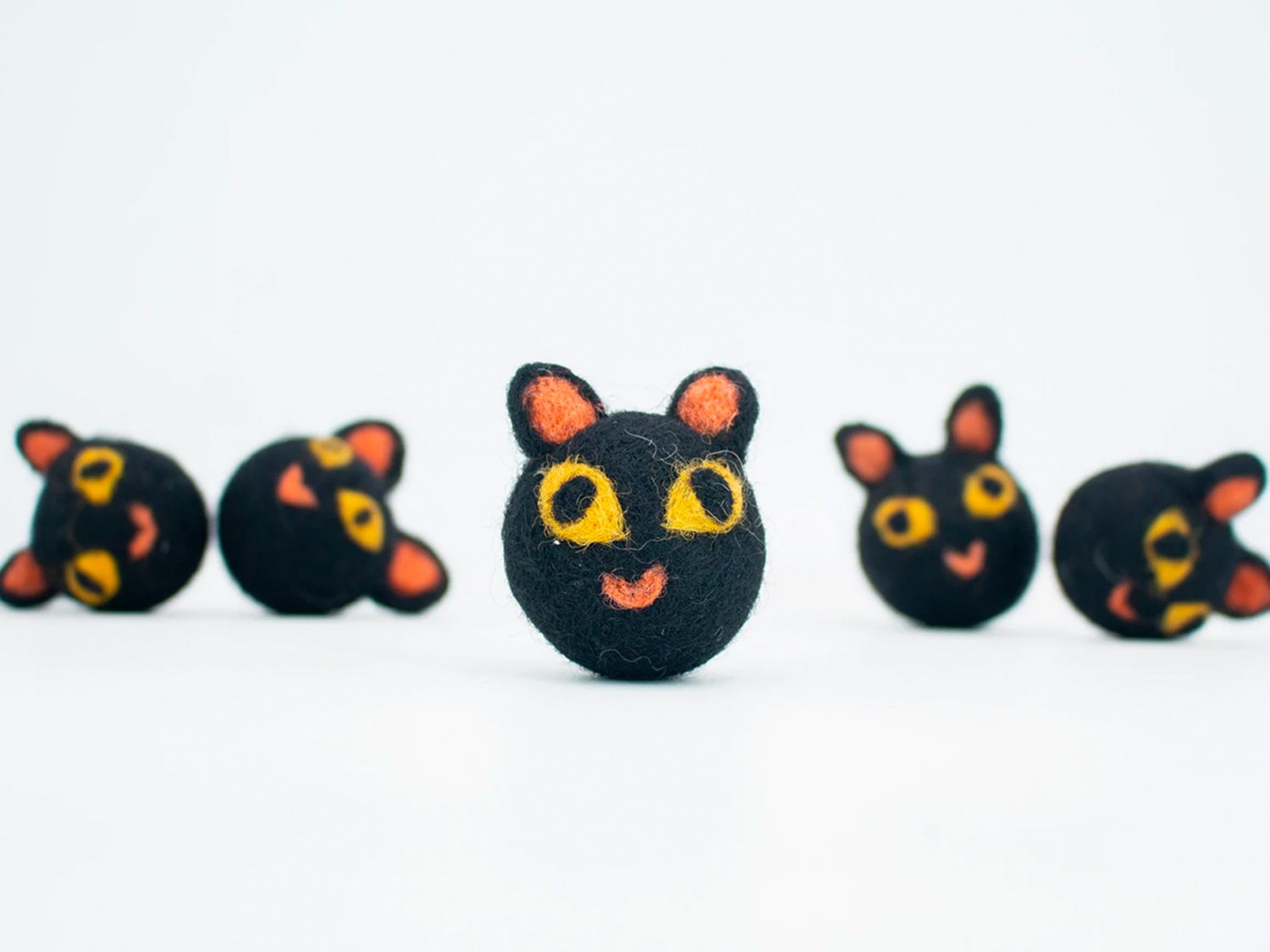 3cm Haunted Mini Felt Cat Head