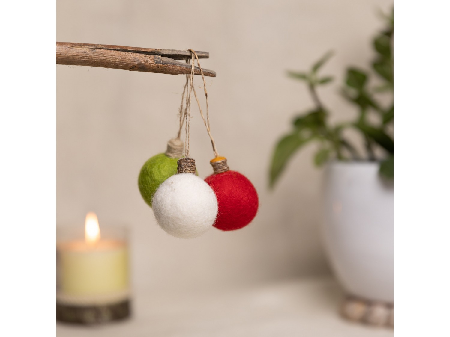 Felt String Lights for Christmas Tree Decor - Felt and Yarn