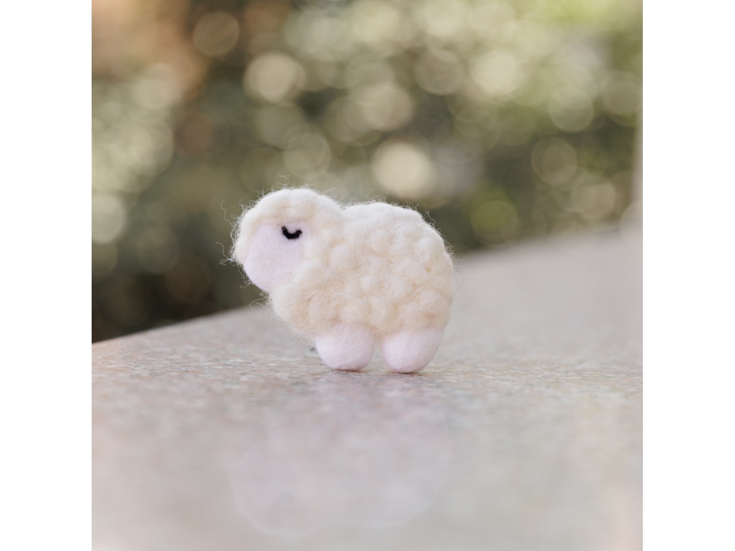 Needle Felt Flat Sheep - Felt and Yarn