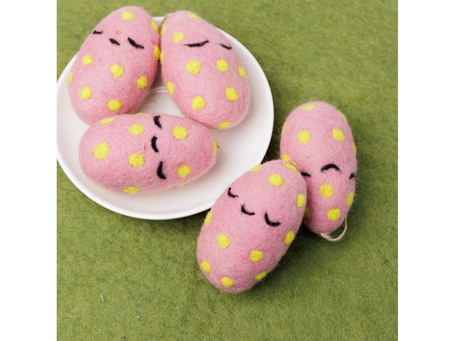 Pink Felt Easter Egg with Yellow Dots - Felt and Yarn