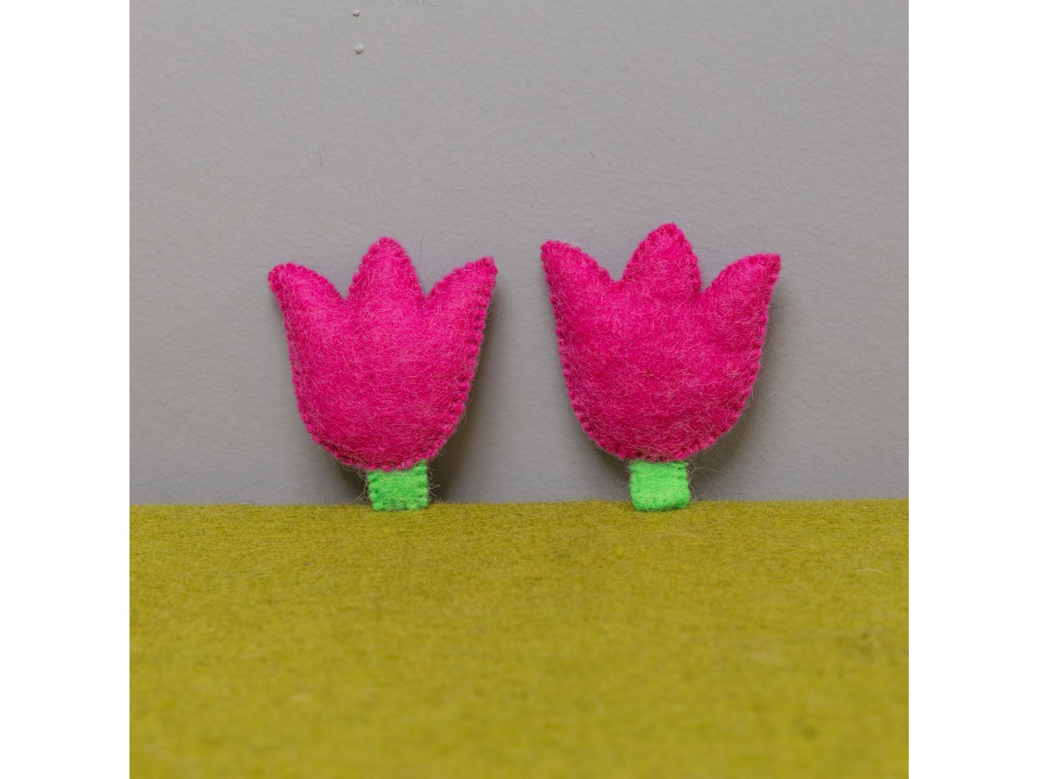 Felt Stitched Tulip - Felt and Yarn